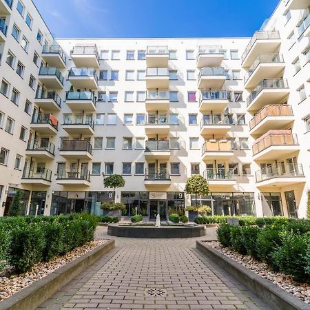 Sleepway Apartments - Garbary 95-75D Poznan Ngoại thất bức ảnh